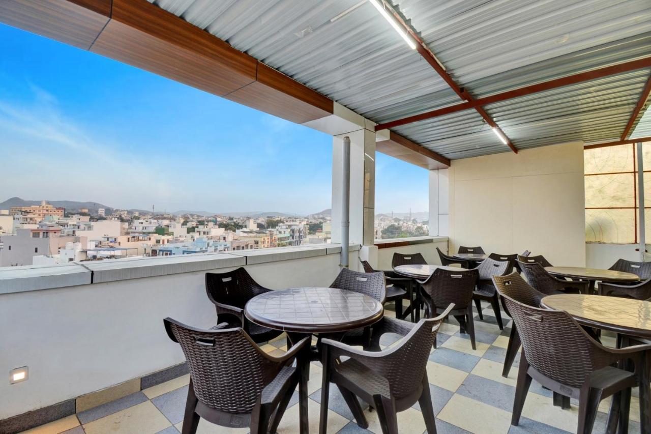 Hotel O 7 Star Udaipur Bagian luar foto